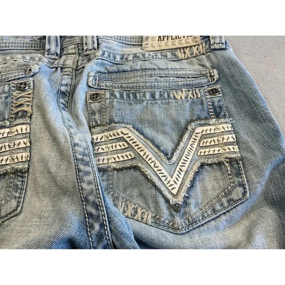Affliction Y2K Blake Jeans Distressed Straight Leg 33 Regular Light Wash Buckle